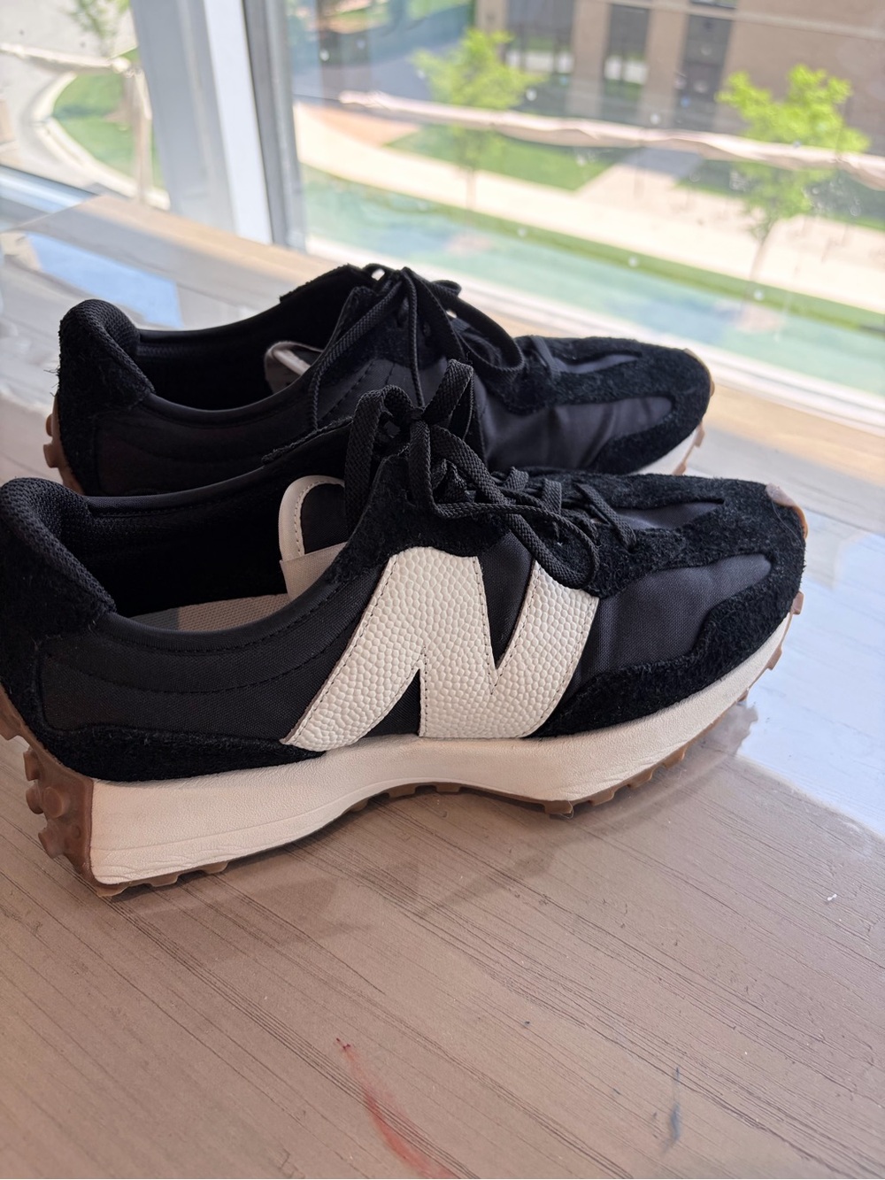 New Balance Black and White Women's Retro Sneakers